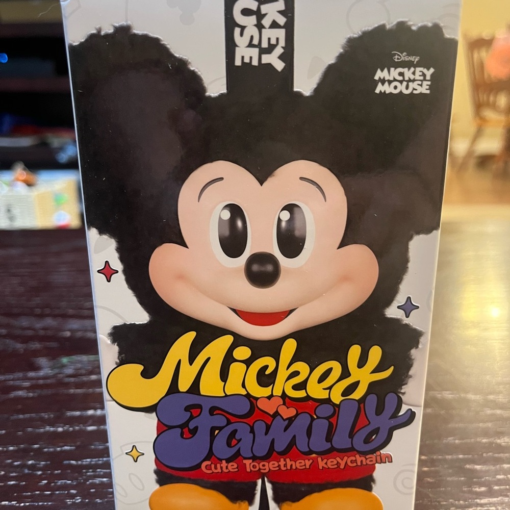 Mickey Family Popmart Pendant - Confirmed DALE